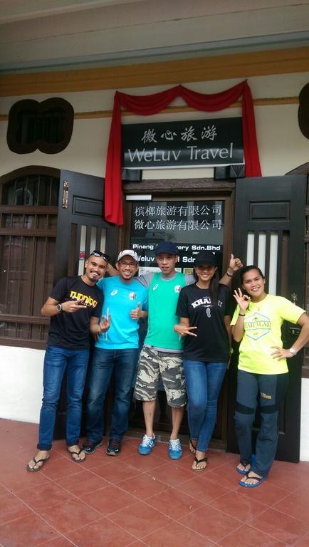 Weluv Travel Guesthouse George Town Esterno foto